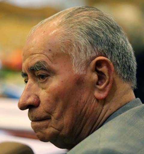 لطیف کاشیگر